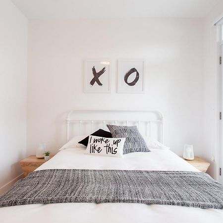 Hip, Stylish Apartment In Little Italy By Den Stays A Montréal Zimmer foto